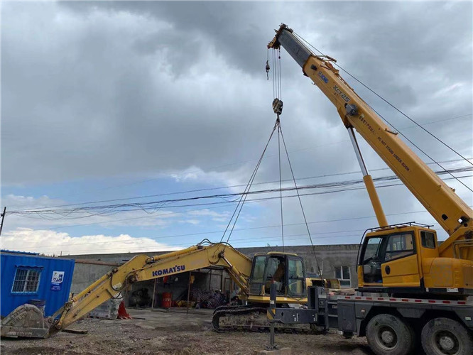 恩施25吨吊车的工作半径是多少？