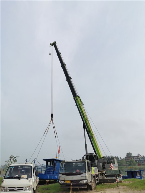 恩施桥梁建设吊装案例